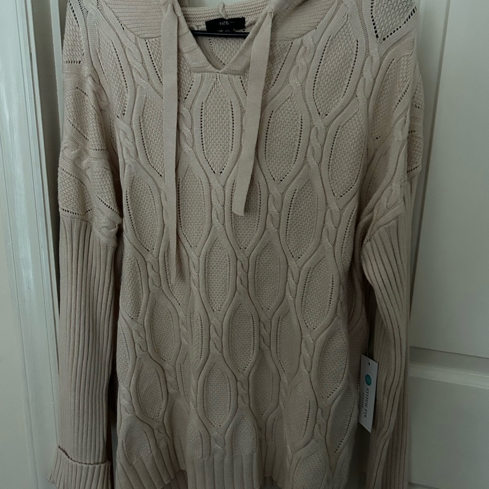 Hooded Sweater